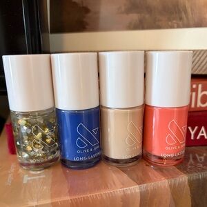 NWT Olive & June 4 Piece Nail Polish Set Biggest Fan Mani Looks Good Jeans Boots